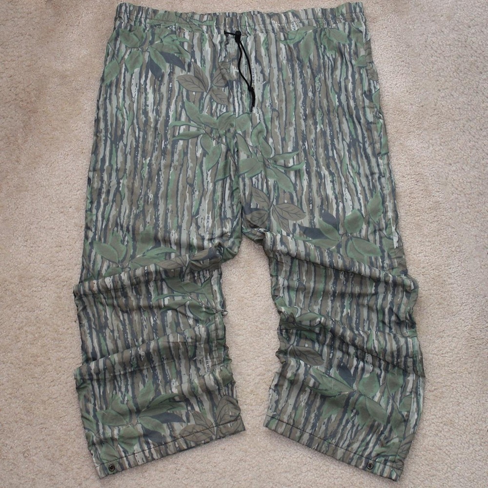 Vintage 90s RealTree Camo Waterproof Sweat Pants